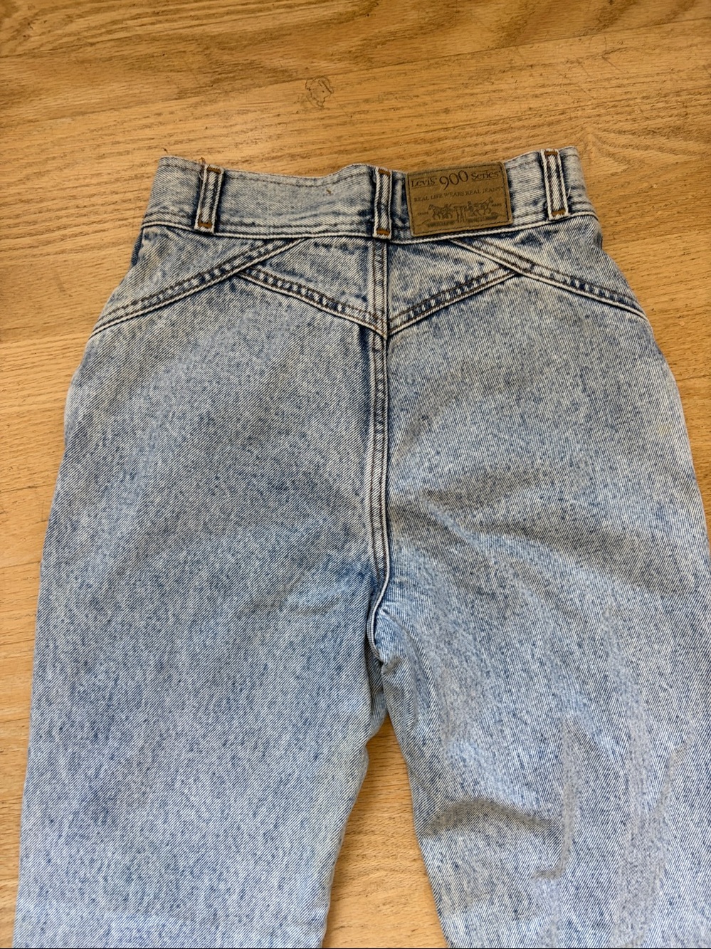 Vintage Levi’s 900 Series high rise bareback jeans size 24 - Picture 3 of 15